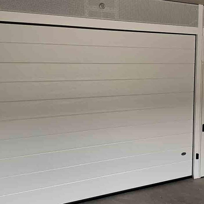 Porta per garage sezionale.
